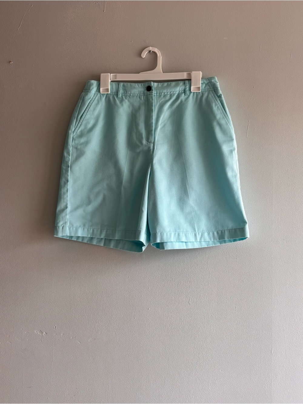 Talbot women Shorts Aqua Green Size 14